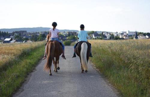 Lieg Apartment | Landhof Lieg - Tierische Auszeit in unseren gemütlichen Ferienwohnungen