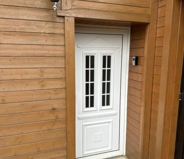 Bad Oldesloe Apartment | Landhof Schadehorn Apartment Hofblick