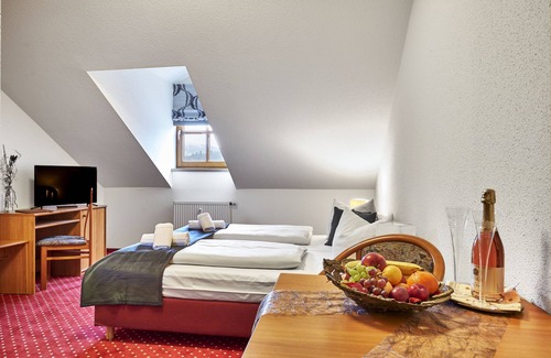 Obernzell Hotel | Landhotel Donaublick