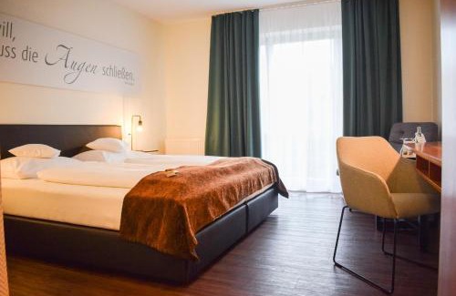 Ruegheim Hotel | Landhotel Rügheim
