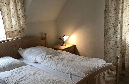 Markt Erlbach Hotel | Landhotel Rangau Gasthof & Brennerei