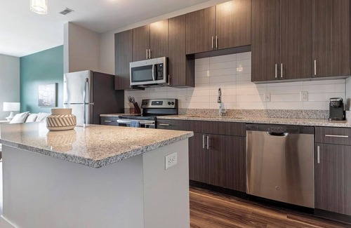 Edwardsville Apartment | Landing | Amazing 1BD, Clubhouse, Gym