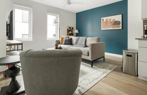Norris Square Apartment | Landing | Amazing 1BD, Gym