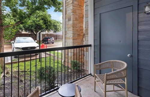 Richmond Apartment | Landing | Amazing 1BD, Clubhouse, Pool