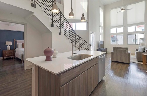 Camelback East Apartment | Landing | Amazing 1BD, Clubhouse, Gym