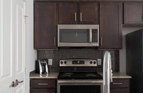 Buda Apartment | Landing | Amazing 1BD, Clubhouse, Yoga Studio