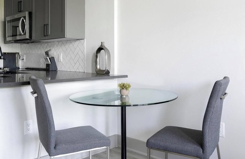Nashville Apartment | Landing | Amazing 1BD, Pool, Gym