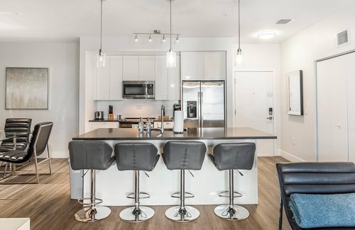 Port Tampa City Apartment | Landing | Amazing 2BD, Clubhouse, Pool