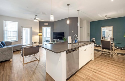 Port Tampa City Apartment | Landing | Amazing 2BD, Clubhouse, Pool