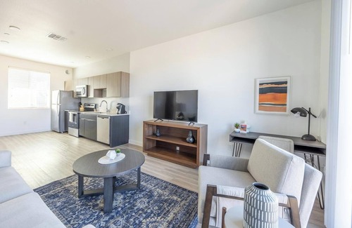 Goodyear Apartment | Landing | Amazing 2BD, Gym, Yoga Studio