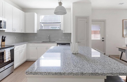 Tarrant County Apartment | Landing | Amazing 2BD, Yoga Studio, Clubhouse