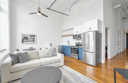 Greenville Apartment | Landing | Amazing 2BD, Yoga Studio, Gym