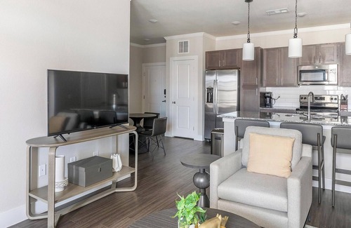 Huntsville Apartment | Landing | Amazing 2BD, Gym, Pool