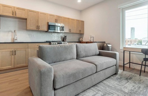 Kensington Apartment | Landing | Amazing Studio, Gym, Rooftop Lounge