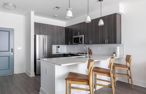 Crestline Heights Apartment | Landing | Amazing 1BD, Pool, Clubhouse
