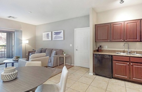Las Vegas Apartment | Landing | Amazing 1BD, Gym