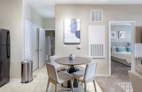 Las Vegas Apartment | Landing | Amazing 1BD, Gym