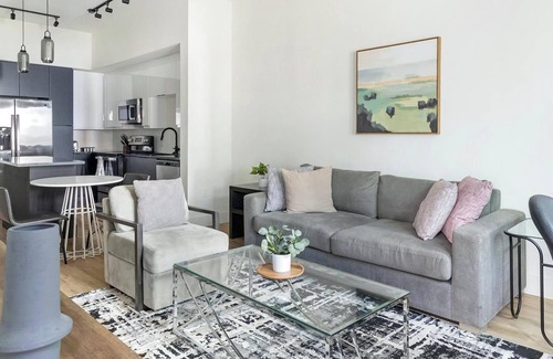 Providencia Park Apartment | Landing | Amazing 1BD, Yoga Studio, Pool
