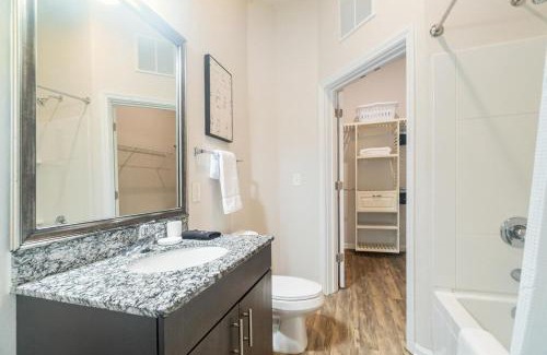 Charlotte Apartment | Landing Apartments - University City North