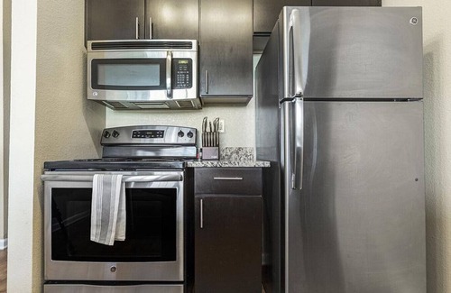 Liberty Area Apartment | Landing at 1809 at Winchester - 1 Bedroom in Hamburg Area