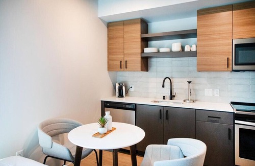 Tenderloin Apartment | Landing at 50 Jones - Studio in Tenderloin