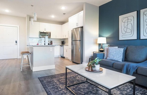 Southeast Orlando Apartment | Landing at APEX South Creek - 1 Bedroom in Mead.