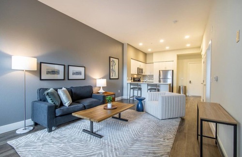 Centerville Apartment | Landing at Artist Walk - 1 Bedroom in Centerville