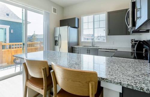 Thornton Apartment | Landing at Avilla Eastlake - 1 Bedroom in Downtown Thornton