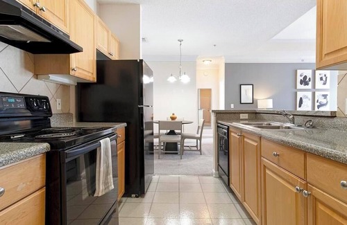Town Center Apartment | Landing at Barrett Walk - 2 Bedrooms in Town Center