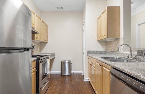Town Center Apartment | Landing at Barrett Walk - 2 Bedrooms in Town Center