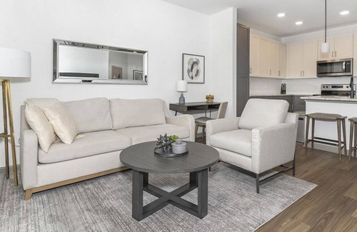 Southside Apartment | Landing at Bartram Park - 1 Bedroom in Southside