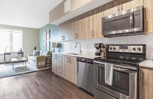 Northwest Portland Apartment | Landing at Bridgetown Lofts - 1 Bedroom in Northwest Portland