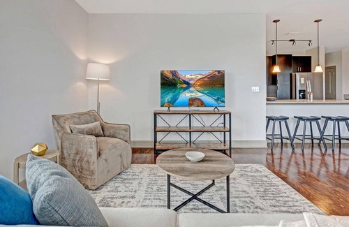 Franklin Apartment | Landing at Cadence Cool Springs - 3 Bedrooms in Downtown Franklin