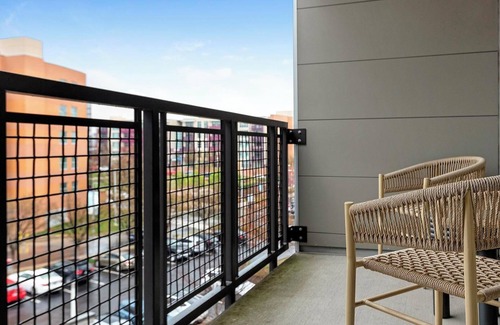 St. Louis Apartment | Landing at Cortona at Forest Park - 1 Bedroom i.
