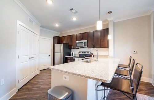 Colorado Springs Apartment | Landing at Crowne at Briargate - 1 Bedroom in Briargate