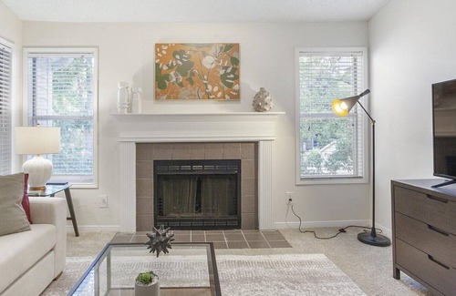 Winston - Salem Apartment | Landing at Crowne Club Apartments - 1 Bedroom in Downtown Winston Salem