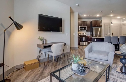 Denton Apartment | Landing at Discovery Park - 1 Bedroom in Downtown Denton