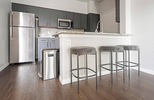 San Antonio Apartment | Landing at Ember at Alamo Ranch - 2 Bedrooms in.