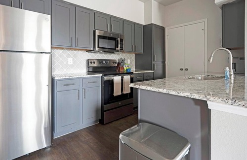 San Antonio Apartment | Landing at Ember at Alamo Ranch - 2 Bedrooms in.
