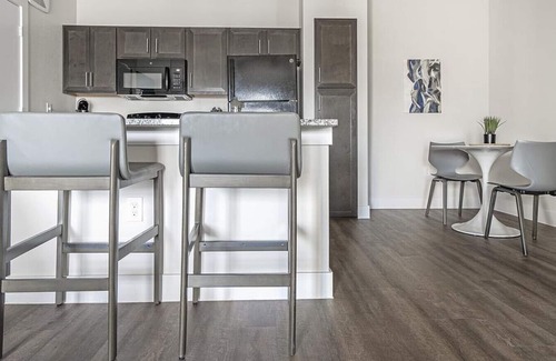 San Antonio Apartment | Landing at Esperanza - 1 Bedroom in Alamo Ranch/Westover Hills