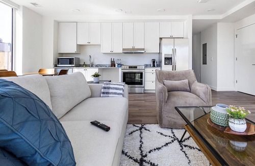 Greektown Historic District Apartment | Landing at eXchange - 2 Bedrooms in Downtown De.