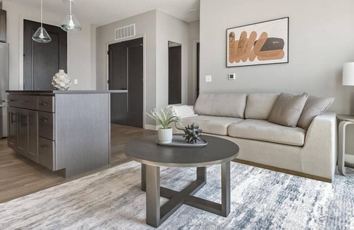 St. Louis Apartment | Landing at Expo at Forest Park - 1 Bedroom in Skinker De Baliviere
