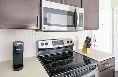 Katy Apartment | Landing at Falcon at Grand Harbor - 2 Bedrooms .