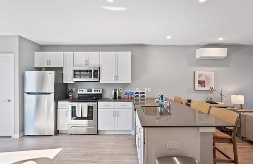 Nashville Apartment | Landing at Fifty Forty Flats - 2 Bedrooms in Lenox Village