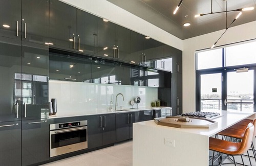 Bridgeton Apartment | Landing at Harbor Sky - Studio in Bridgeton