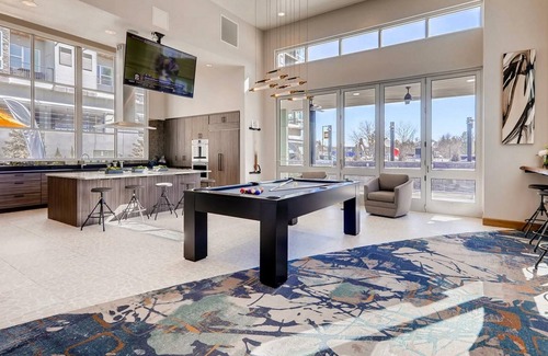 Indian Creek Apartment | Landing at High Line Pointe - 2 Bedrooms in Ind.