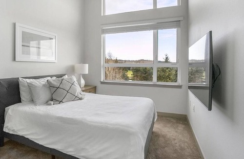 Kent Apartment | Landing at Kairos - 1 Bedroom in Downtown Kent