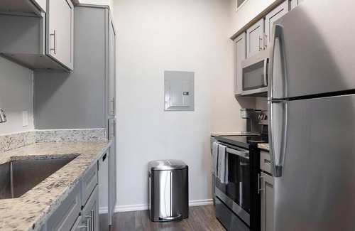 Pipers Meadow Apartment | Landing at Kenzie Park - 1 Bedroom in Heritage .