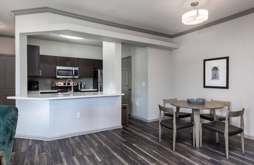 Cedar Park Apartment | Landing at Lakeline Parmer Lane - 2 Bedrooms in Avery Ranch Lakeline