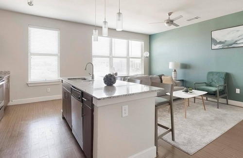 Tobin Hill Apartment | Landing at Lofts on Main - 1 Bedroom in Tobin Hill